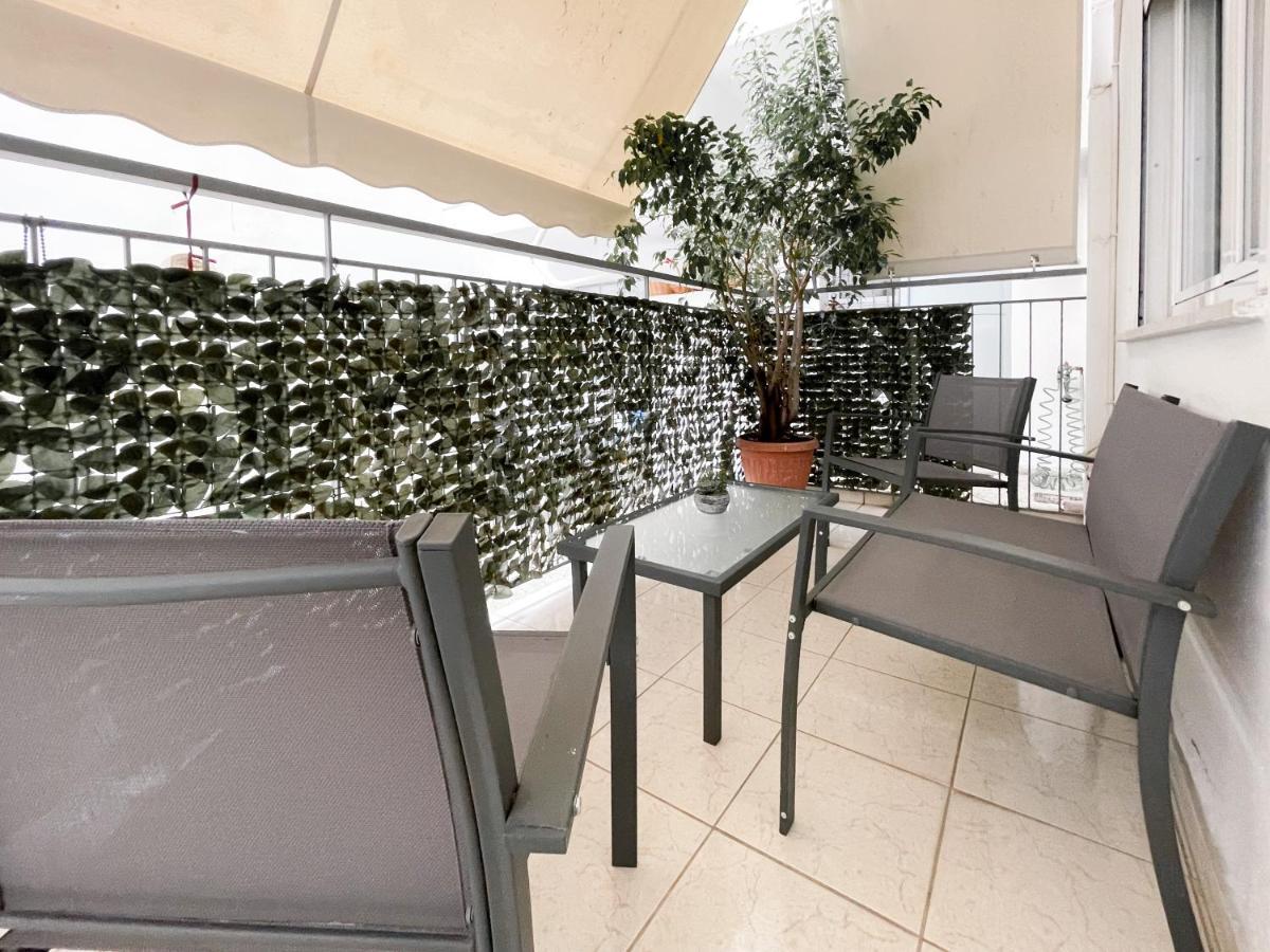 Cute 1Br Apt With Balcony In The Heart Of The City Athen Eksteriør billede